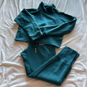 Juicy Couture jogger set